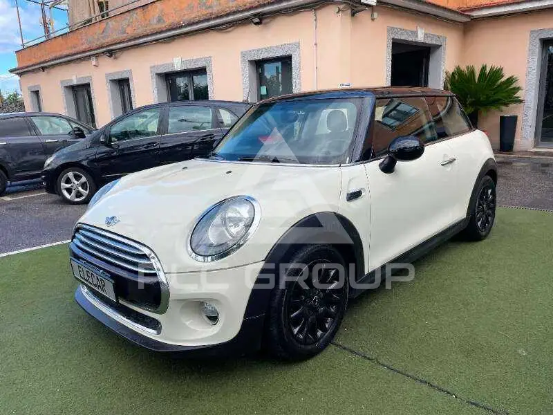 2017 Mini COOPER