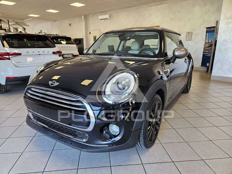 2017 Mini COOPER