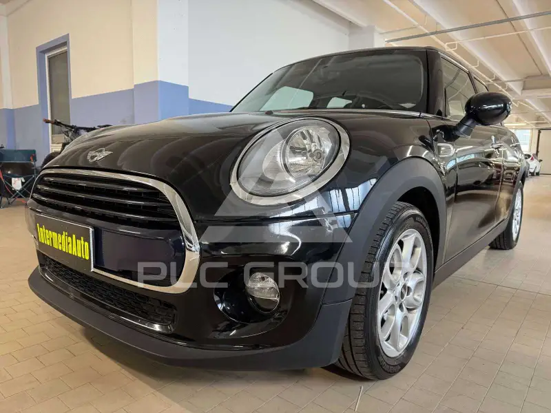 2017 Mini COOPER