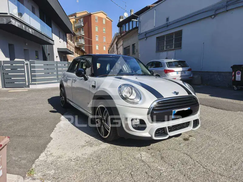 2017 Mini COOPER