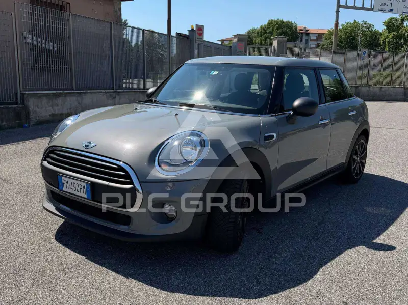 2017 Mini COOPER