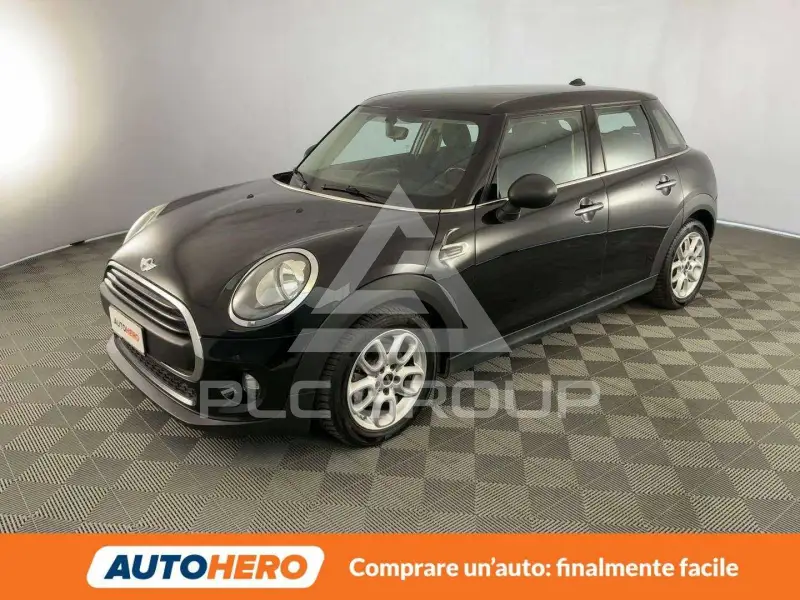 2017 Mini COOPER