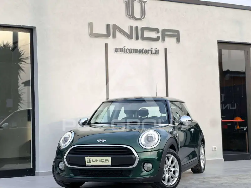2017 Mini COOPER