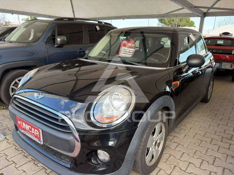 2017 Mini COOPER