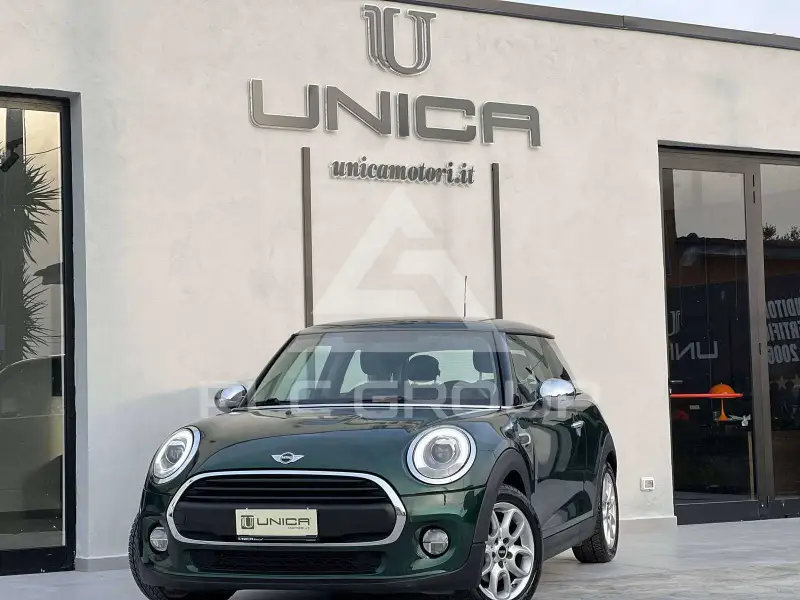 2017 Mini COOPER