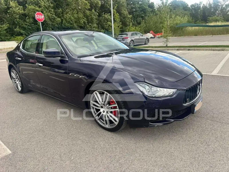 2017 Maserati GHIBLI