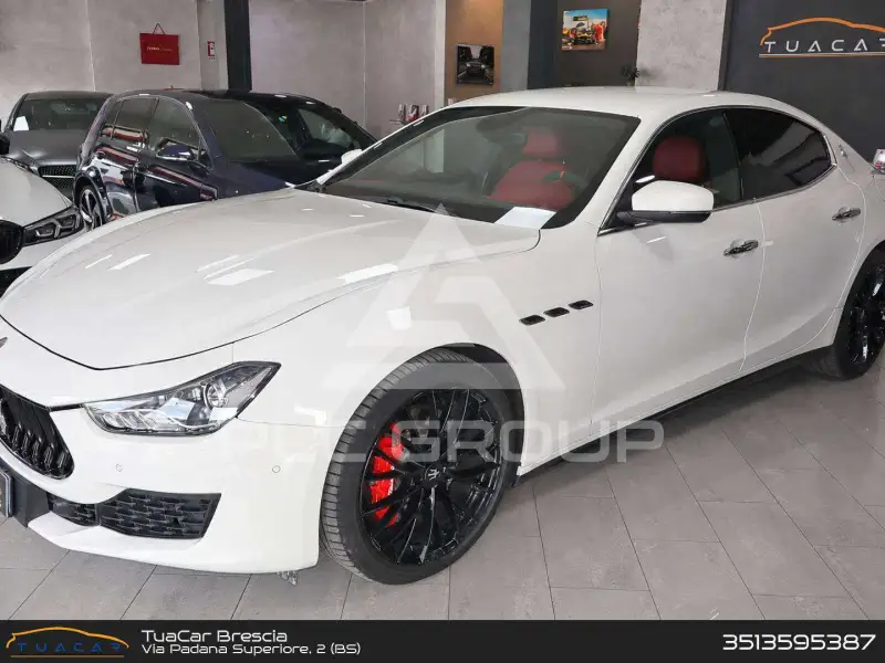 2017 Maserati GHIBLI