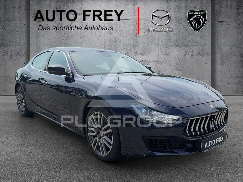 2017 Maserati GHIBLI