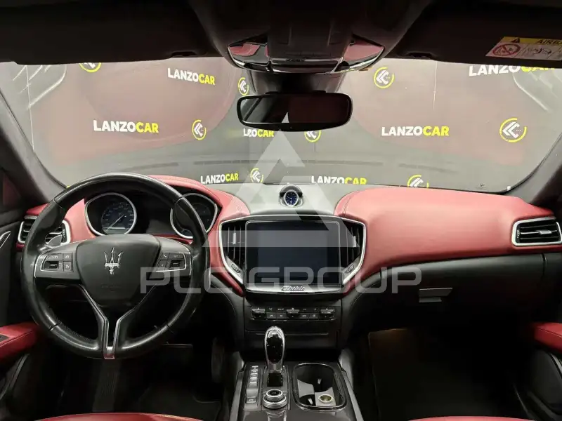 2017 Maserati GHIBLI