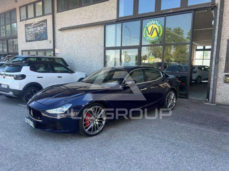 2017 Maserati GHIBLI