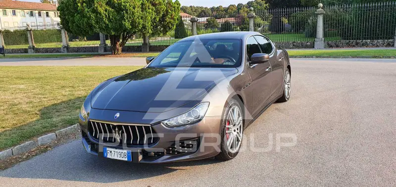 2017 Maserati GHIBLI
