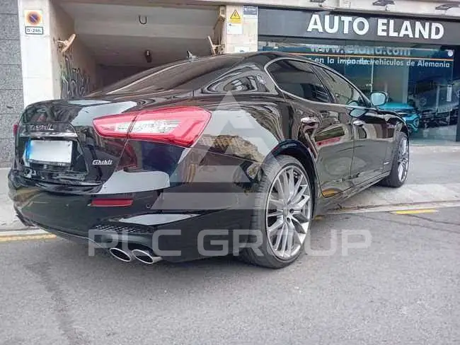 2017 Maserati GHIBLI