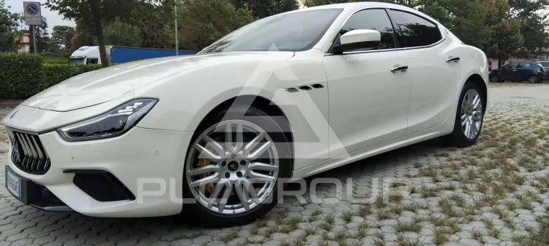2017 Maserati GHIBLI