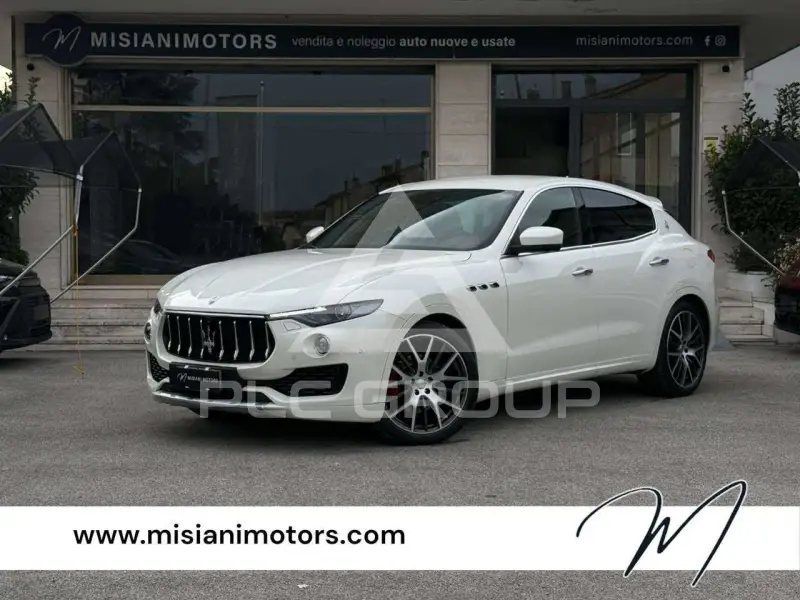 2017 Maserati LEVANTE