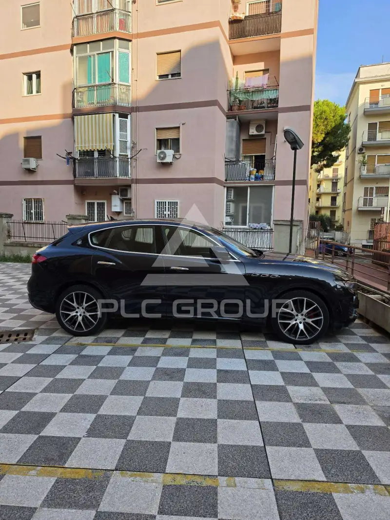 2017 Maserati LEVANTE