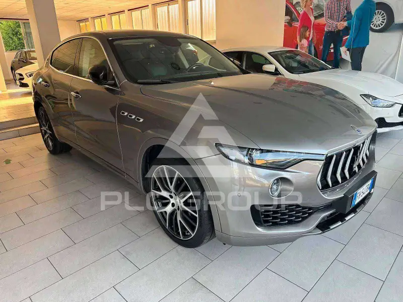 2017 Maserati LEVANTE