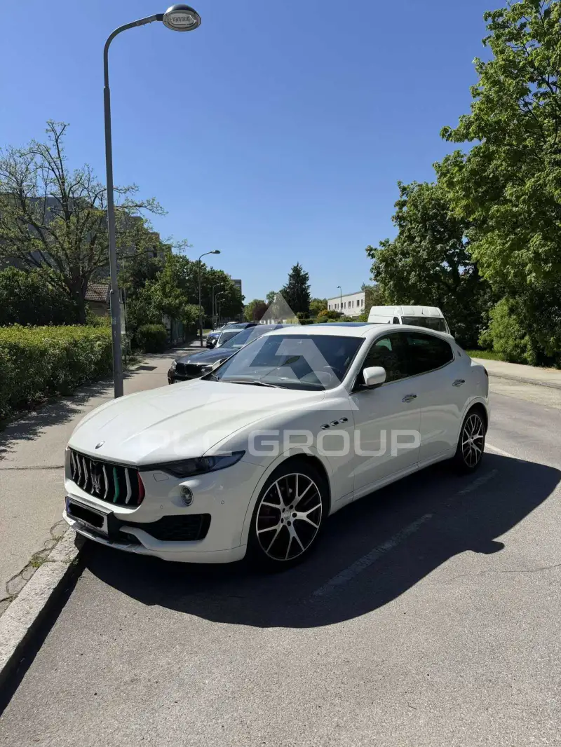 2017 Maserati LEVANTE