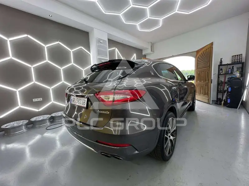 2017 Maserati LEVANTE