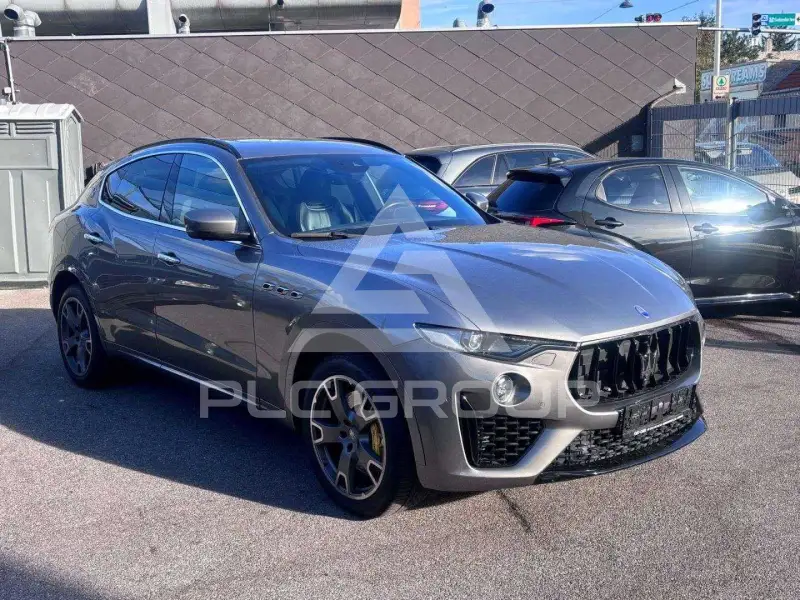 2017 Maserati LEVANTE