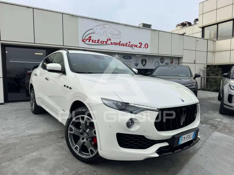 2017 Maserati LEVANTE
