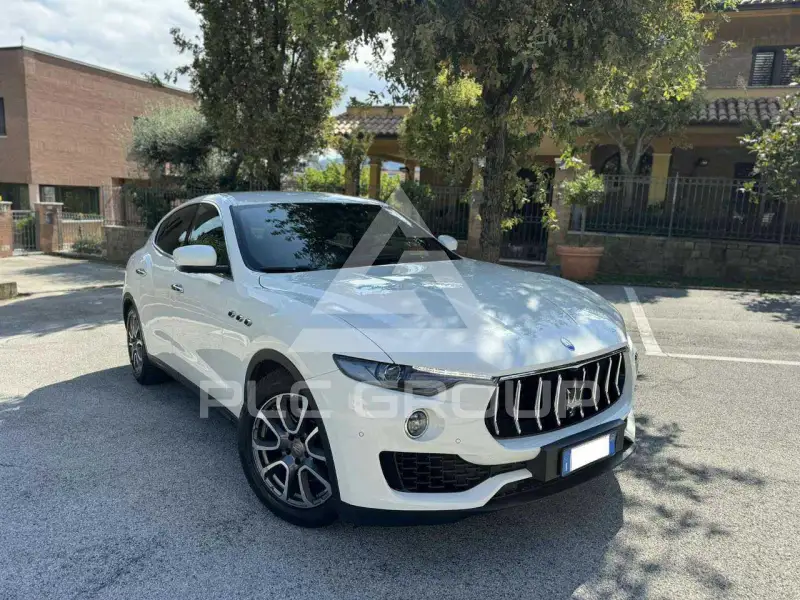 2017 Maserati LEVANTE
