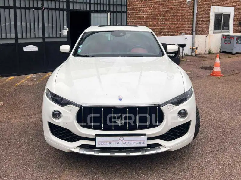 2017 Maserati LEVANTE