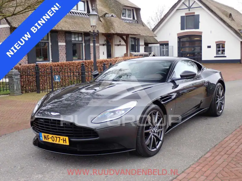 2017 Aston Martin DB11