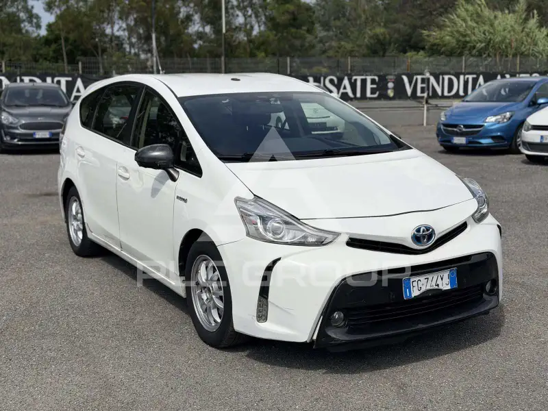 2017 Toyota PRIUS
