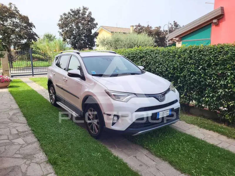 2017 Toyota RAV4