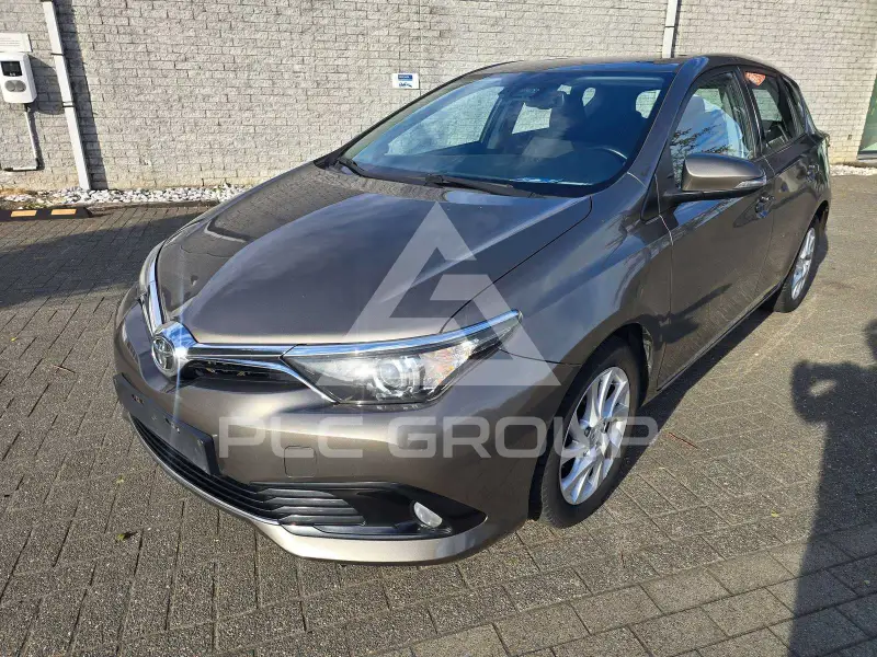 2017 Toyota AURIS