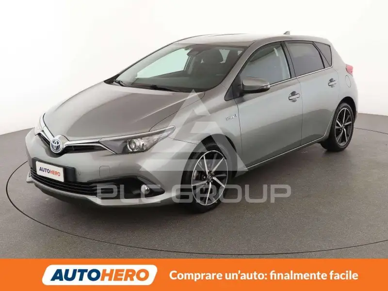 2017 Toyota AURIS