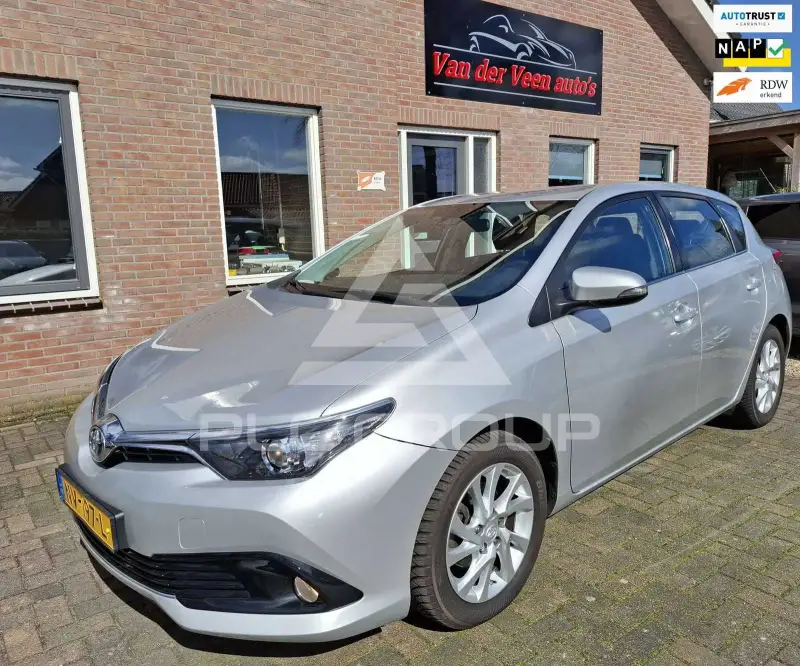 2017 Toyota AURIS