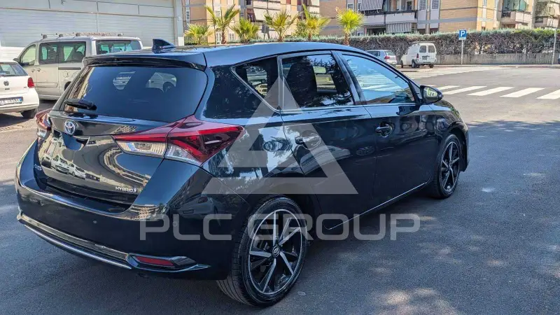 2017 Toyota AURIS