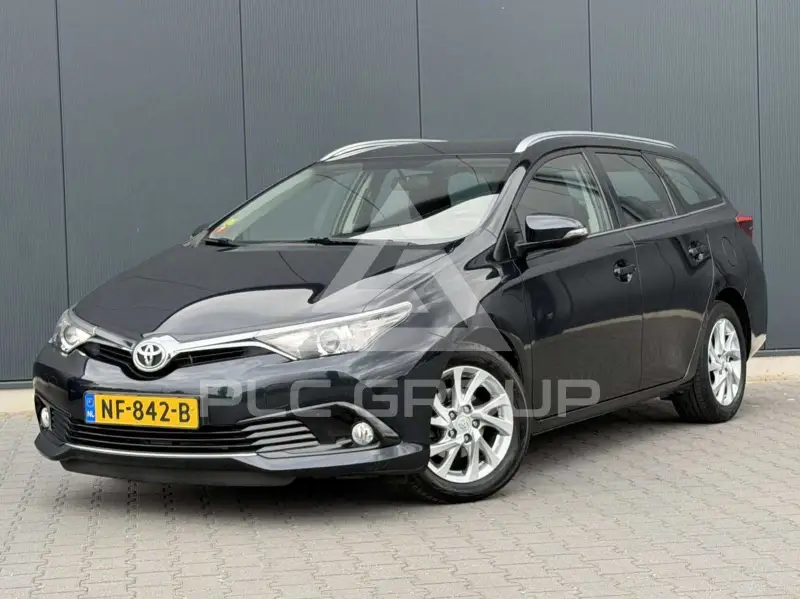 2017 Toyota AURIS