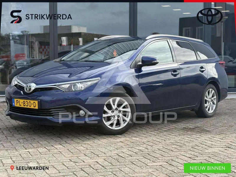 2017 Toyota AURIS