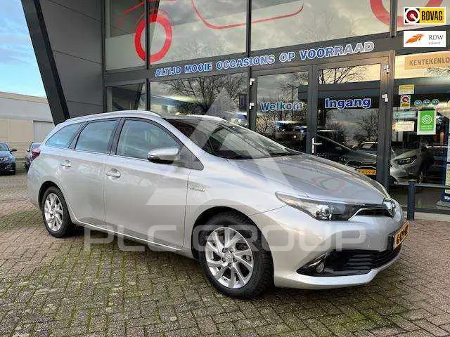2017 Toyota AURIS