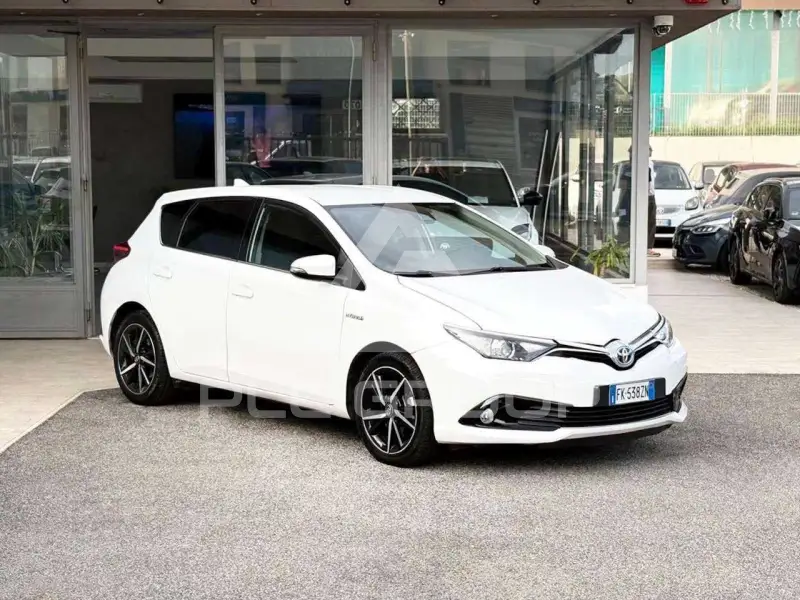2017 Toyota AURIS