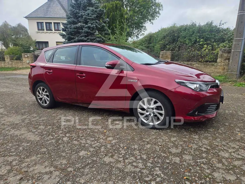 2017 Toyota AURIS