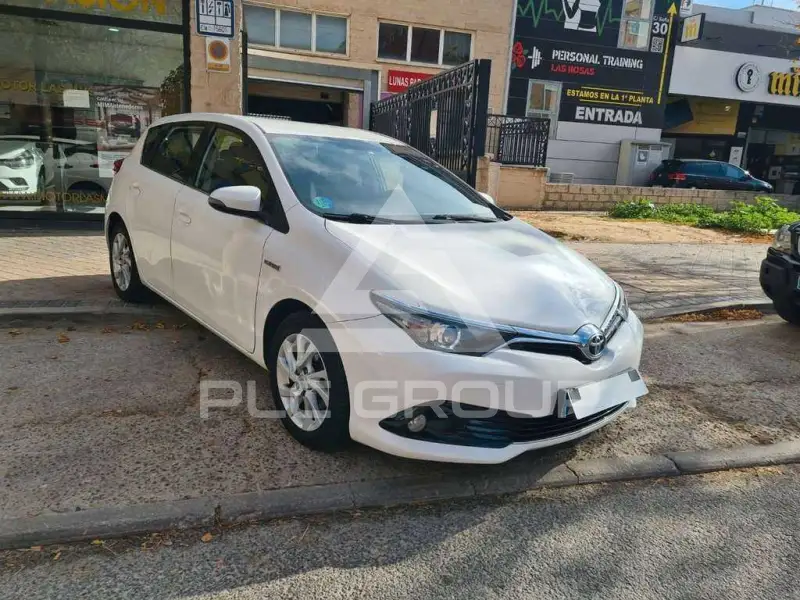 2017 Toyota AURIS