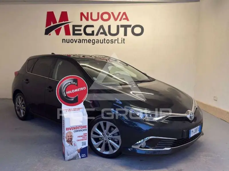 2017 Toyota AURIS