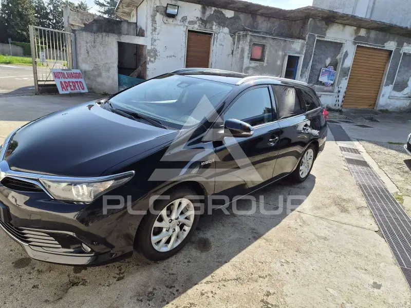 2017 Toyota AURIS