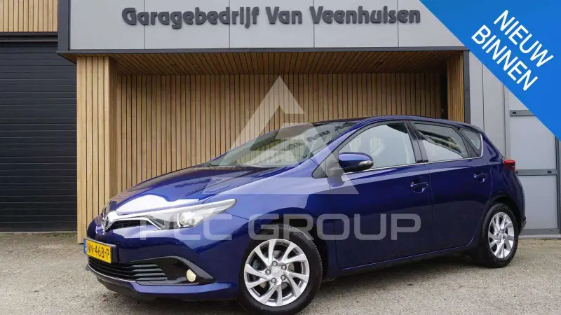 2017 Toyota AURIS