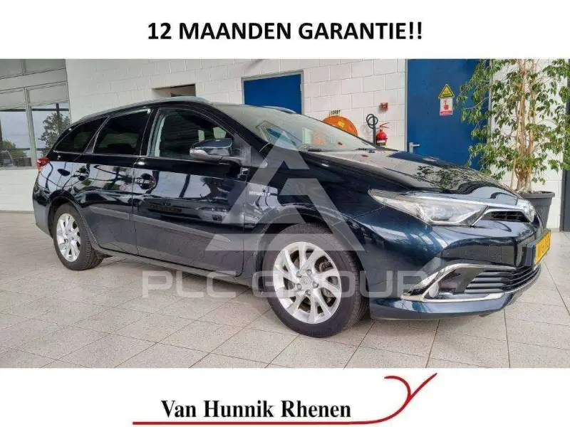 2017 Toyota AURIS