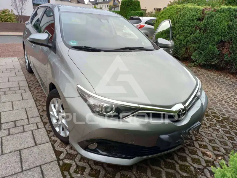 2017 Toyota AURIS