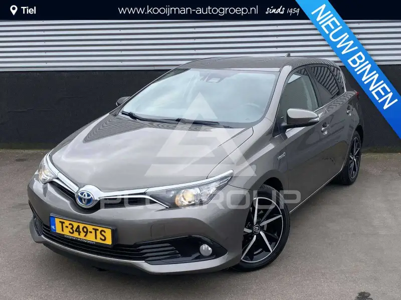 2017 Toyota AURIS