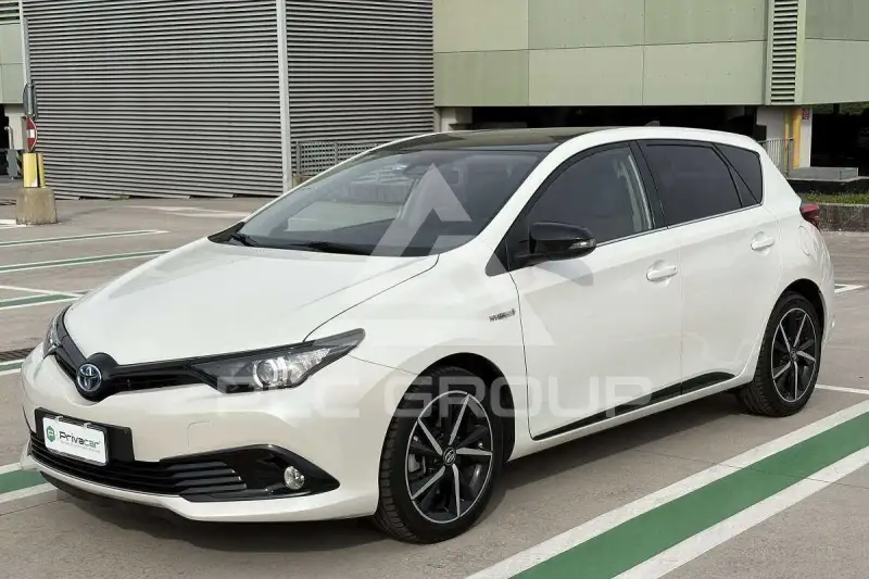 2017 Toyota AURIS