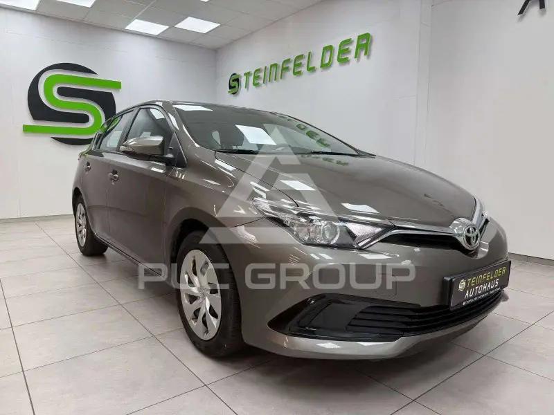 2017 Toyota AURIS
