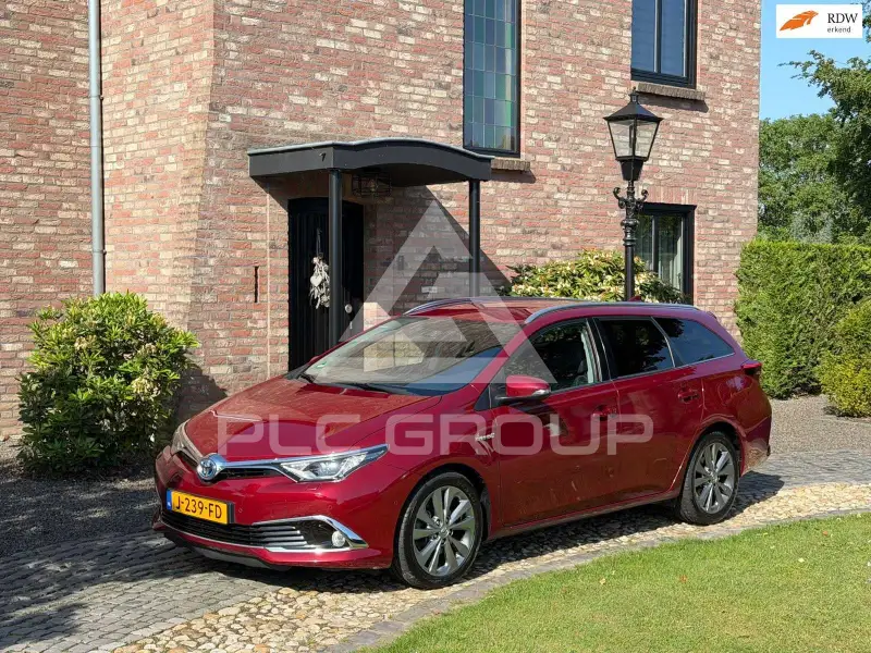 2017 Toyota AURIS