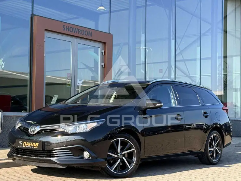 2017 Toyota AURIS