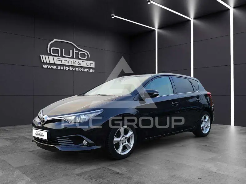 2017 Toyota AURIS